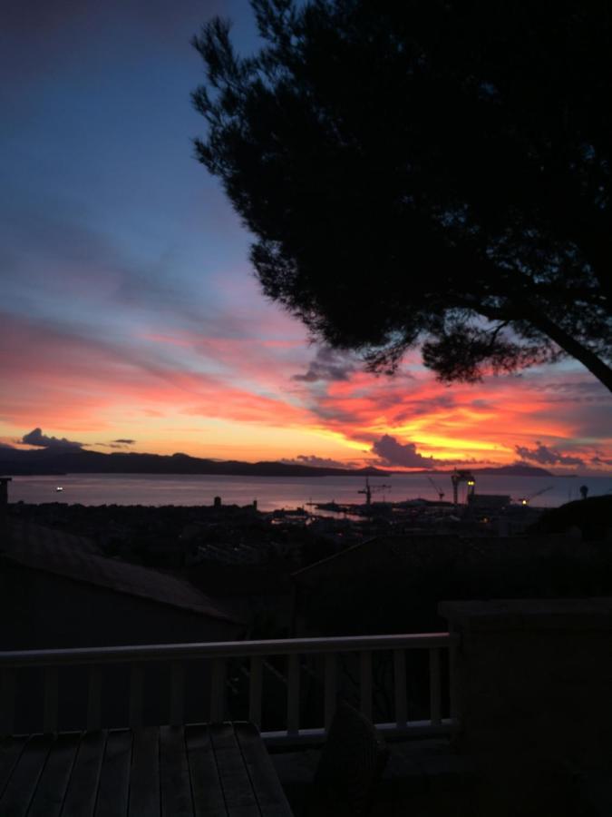 Studio Pirate Vue Mer - Soleil Levant La Ciotat Apartman Kültér fotó