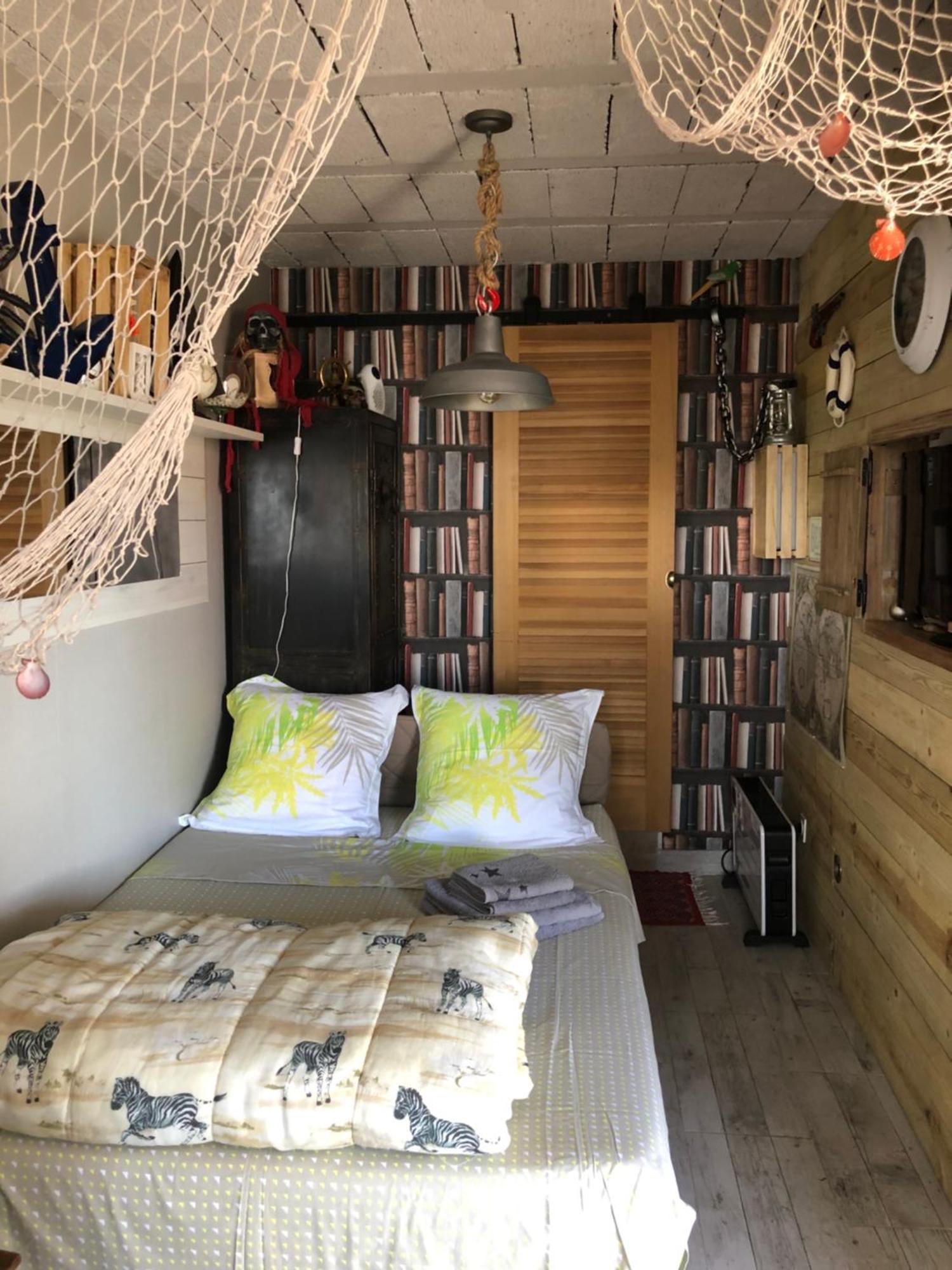 Studio Pirate Vue Mer - Soleil Levant La Ciotat Apartman Kültér fotó